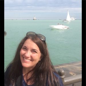 Meet your Posher, Melissa